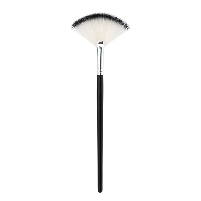 Highlighter brush makeup accessories Cosmetics Fan Shape Makeup Brush highlighter makeup brush Powder Brush