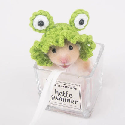 Handmade Knitted Hat for Small Animal, Mini Hand Pet Hat Tiny Hamster Hat for Parrot Snake Cute Chipmunk Guinea Pig Accessories